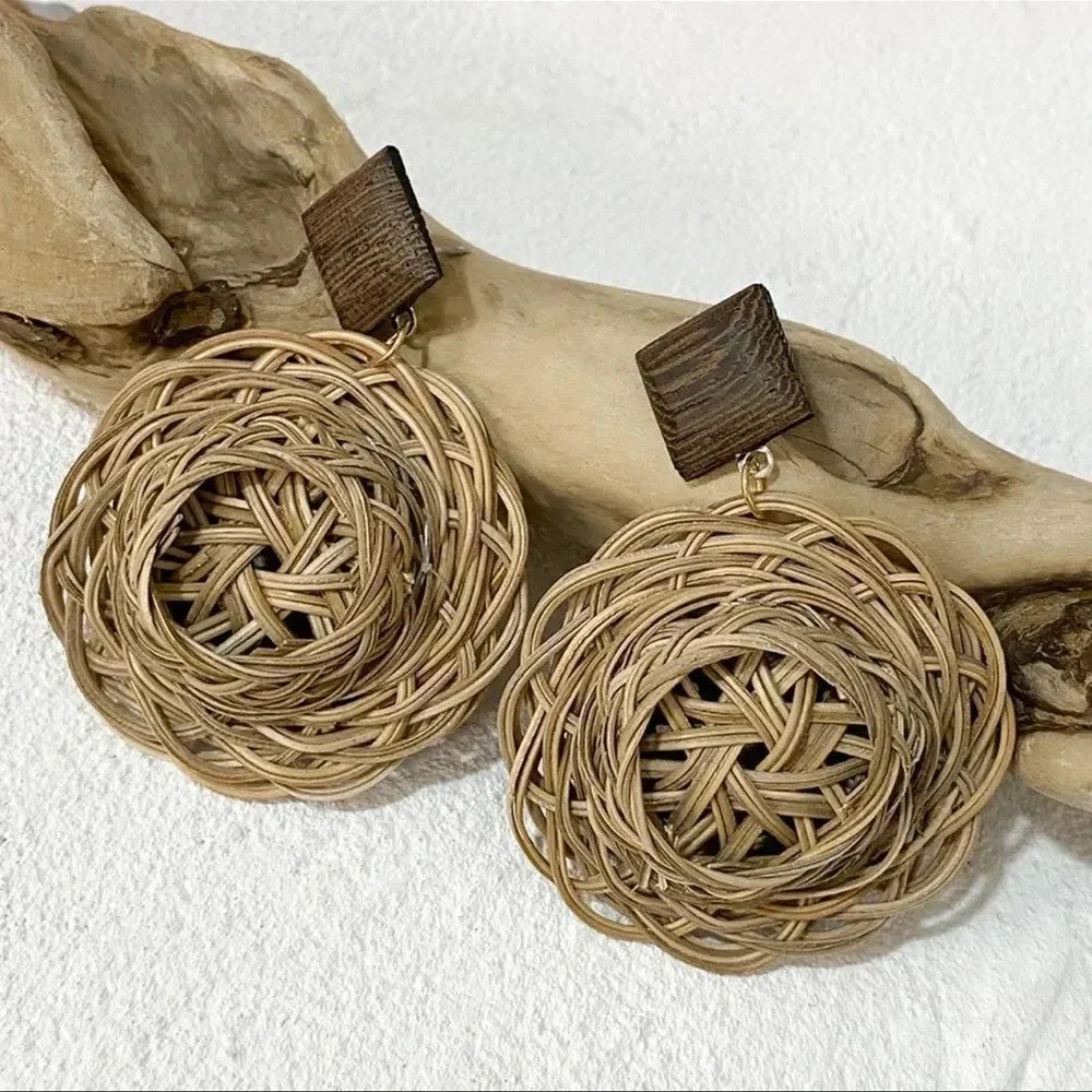 Anthro Rattan Knit Bohemian Earrings - Picture 5 of 10